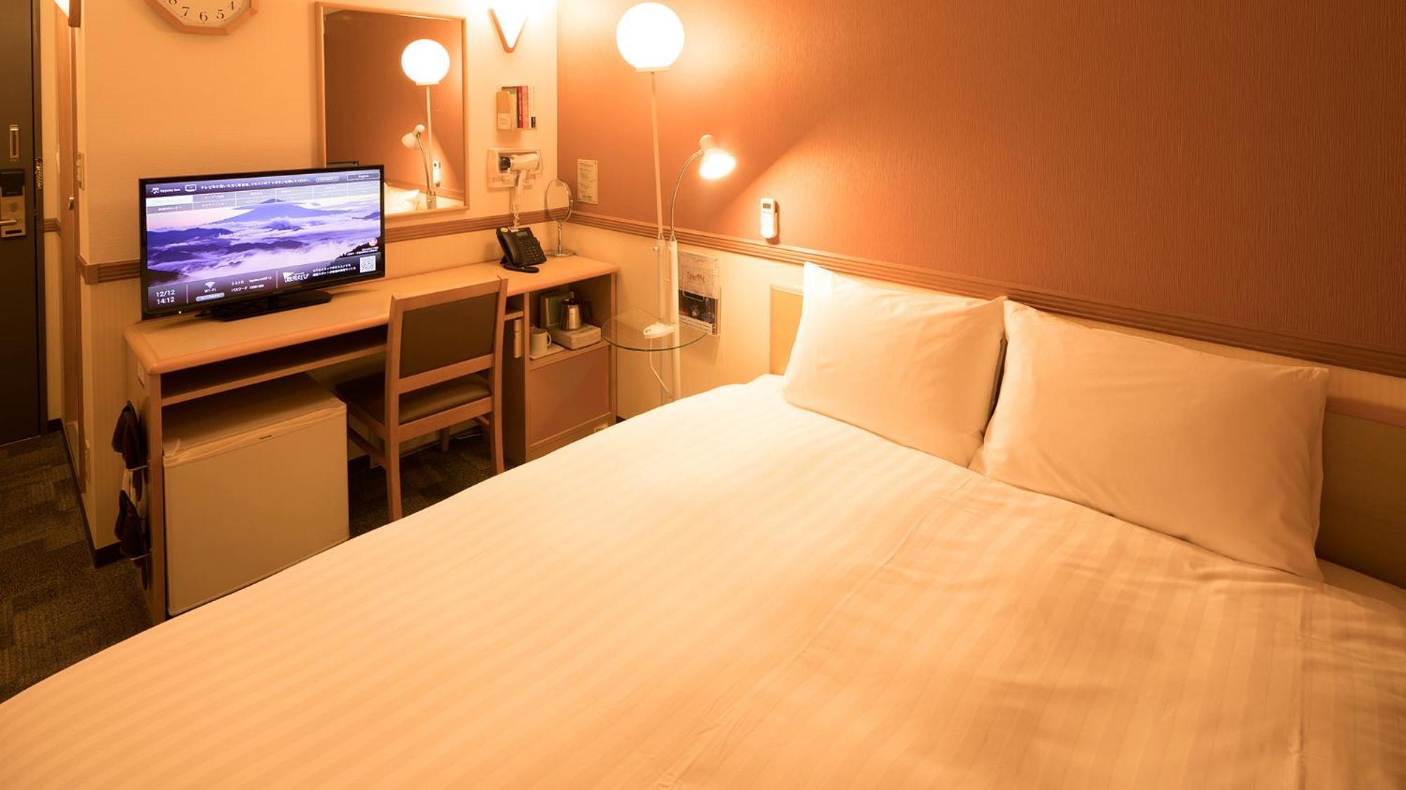 Toyoko Inn Nagoya Owari Ichinomiya Ekimae Номер фото